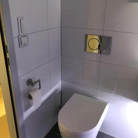 Luxury Near Nymphenburg Palace Daire *